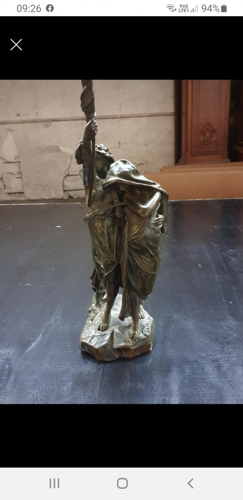 
															Carrier Belleuse 48 cm
														