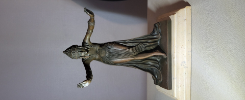 
															Sculpture  bronze  cl.j.r colinet
														