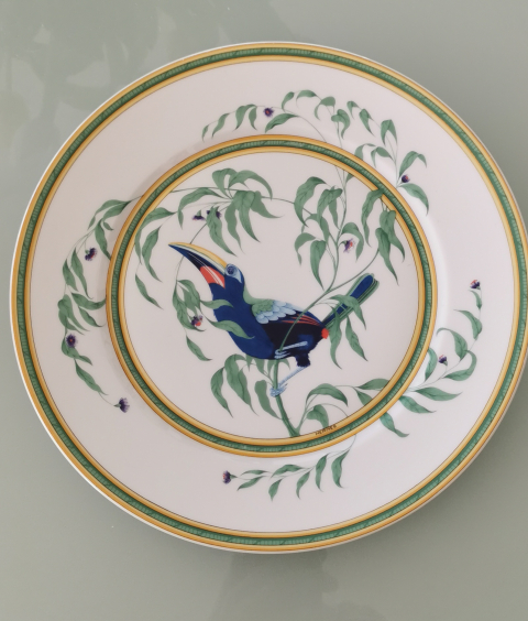 
															Assuette Hermes Toucan
														