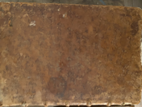 
															Livre en latin tres ancien
														