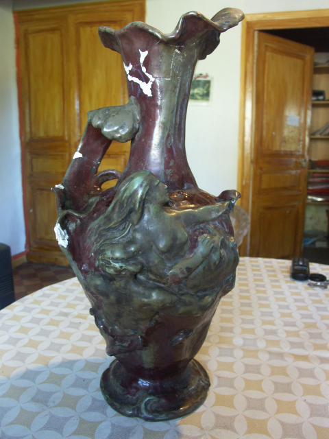 
															Grand vase   personnages émaillé  Alfred  Renolleau  (Deuxième vase)
														
