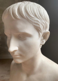 
															buste d'Auguste en marbre du XIXième Canova
														