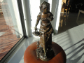 
															Statuette bronze
														